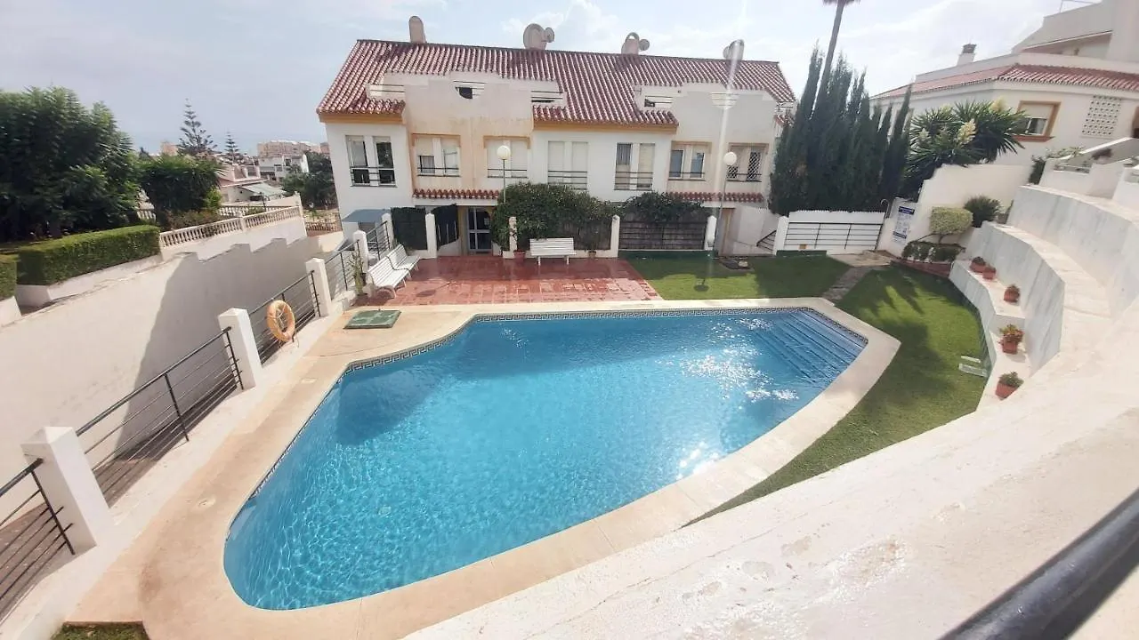 Del Parque Flats Meseta Swimmingpool Apartment Torremolinos