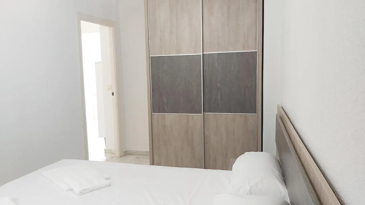 Del Parque Flats Meseta Swimmingpool Apartment Torremolinos 0*,  Spain